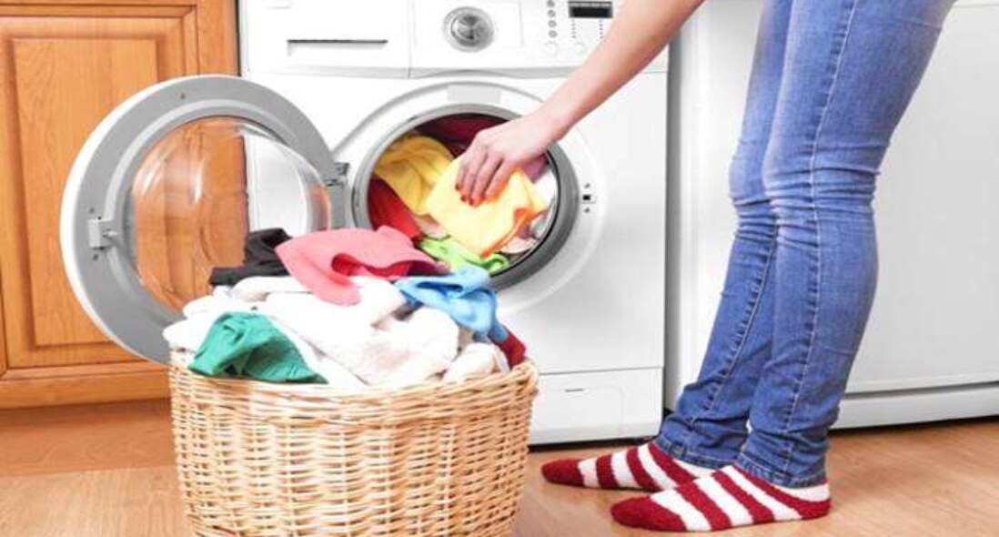 Mezi geldiği sırada iç çamaşırı kirlenince değiştirmek gerekir mi?